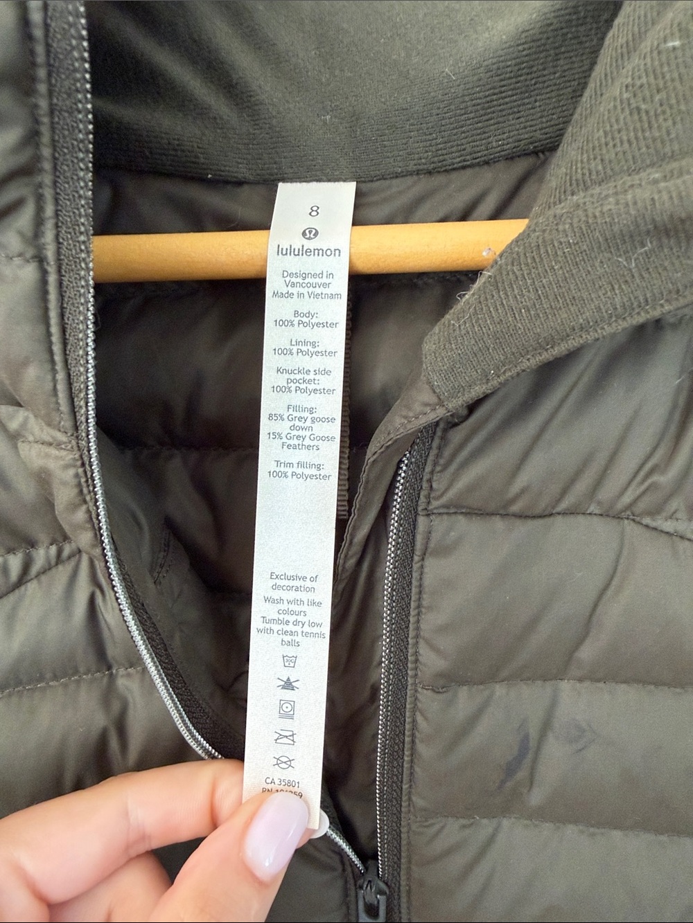 lululemon athletica Olive Green Quilted Hooded Puffer Jacket - Picture 3 of 4